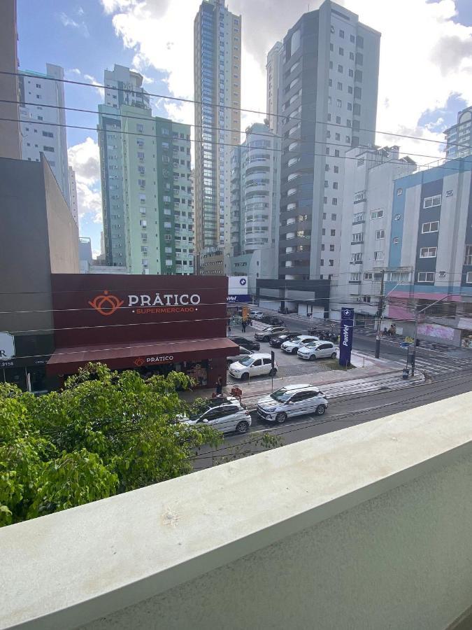 Apto Almeida E Moraes 2 Quartos E Churrasqueira Perto Do Mar Balneário Camboriú Εξωτερικό φωτογραφία